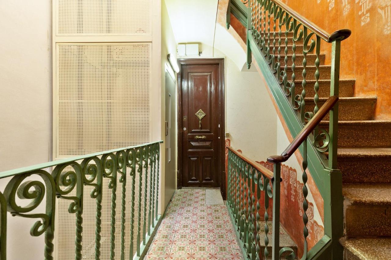 Stay U-Nique Apartments Consell Barcelona Kültér fotó