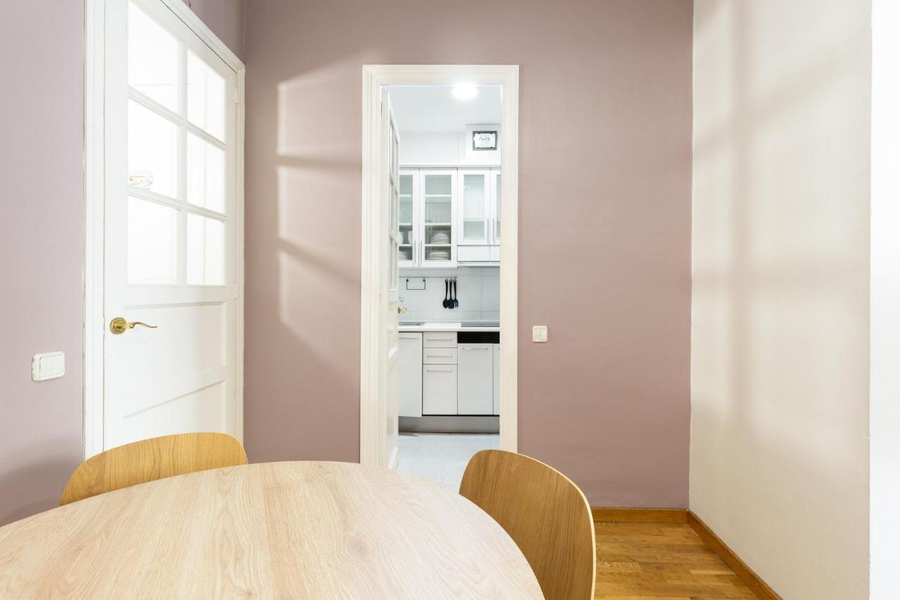 Stay U-Nique Apartments Consell Barcelona Kültér fotó