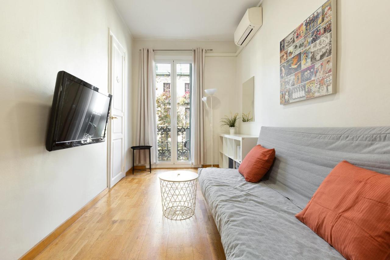 Stay U-Nique Apartments Consell Barcelona Kültér fotó